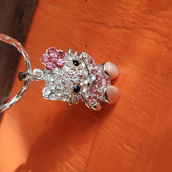 Hello Kitty rhinestone necklace - Picture 3 of 7